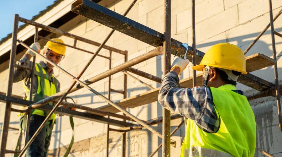 Professional fairlawn roofing services in Maxwell, TX